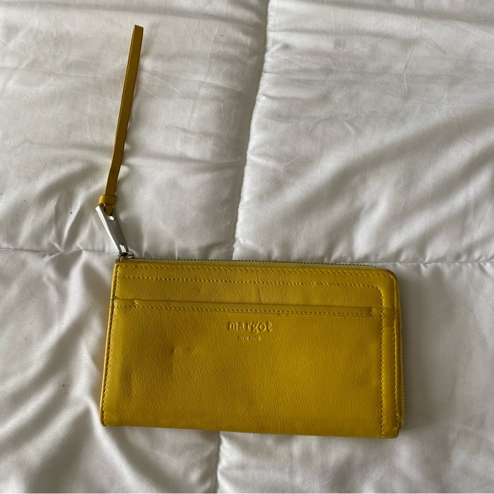 Margot New York Gabby Yellow Leather Zipper Wristlet Wallet